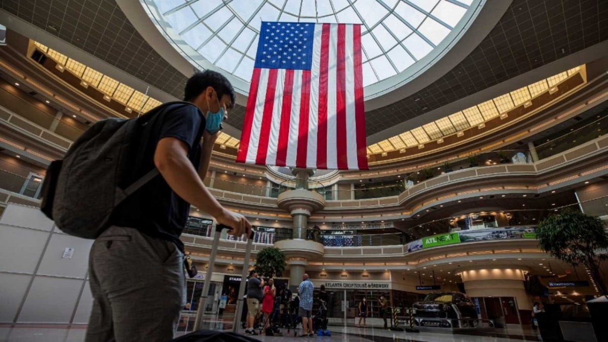 EU reactiva emisión de visas estudiantiles para mexicanos