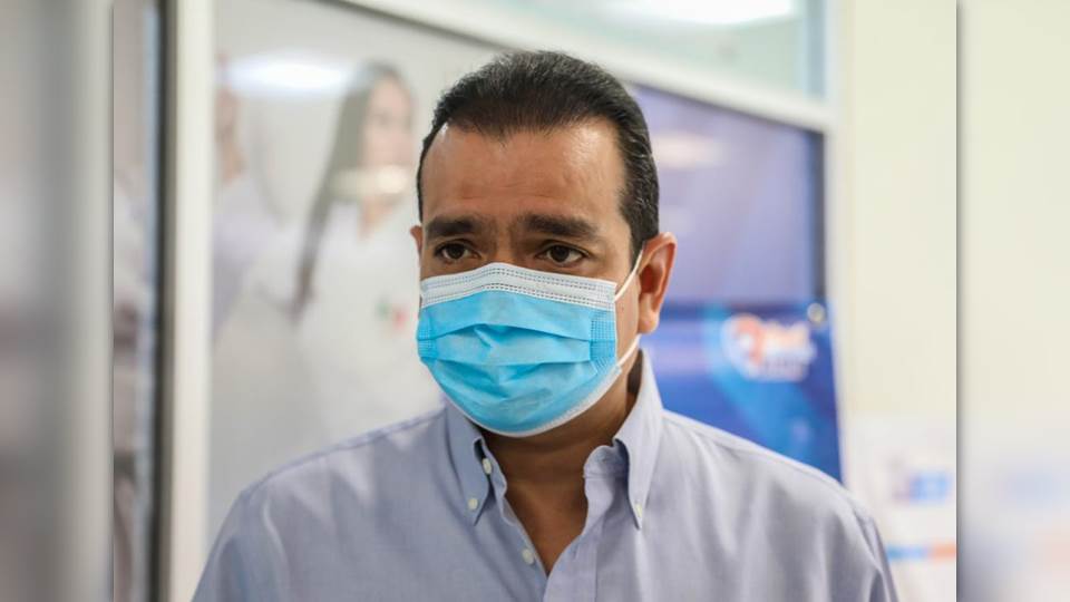 Invita Enrique Rivas a campamentos y talleres de verano en línea