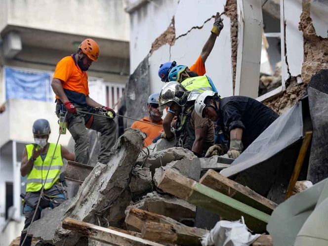 Detectan señales de vida bajo escombros en Beirut, tras un mes de explosión