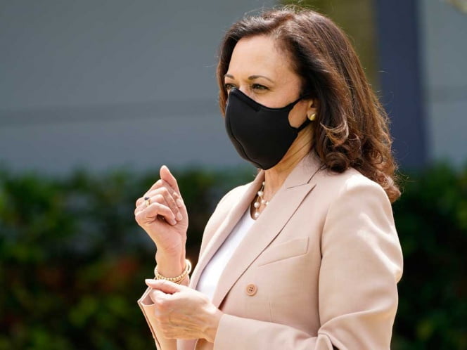 Trump vuelve su artillería contra Kamala Harris