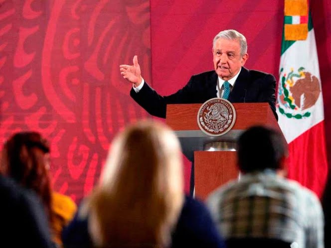 Desmiente López Obrador ‘toma’ del Ejército de Catedral