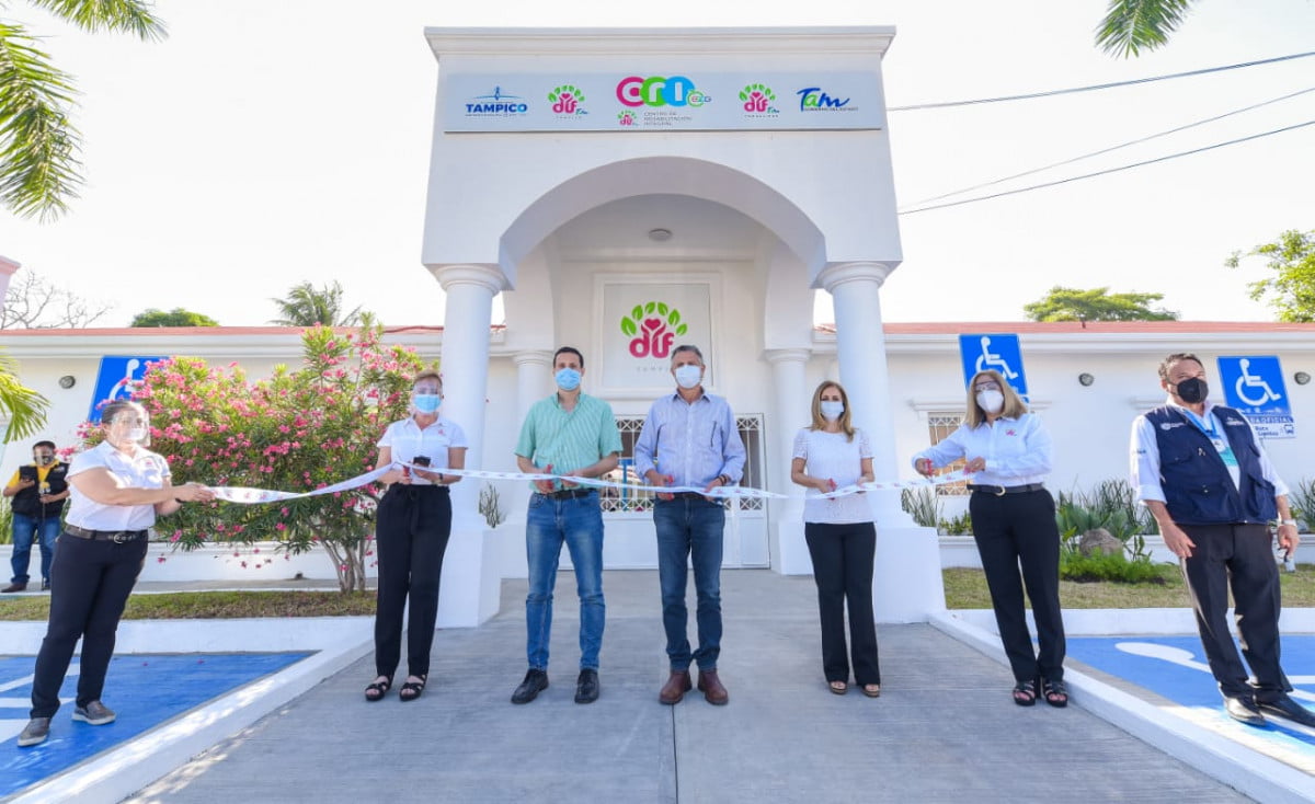 Reinauguran Chucho y Aida el Centro de Rehabilitación Integral de Tampico