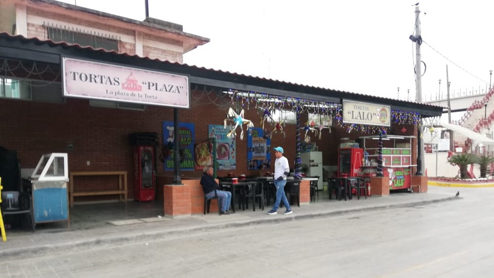 Podrían clausurar a negocios que no respeten diseño del mercado de tortas de la barda