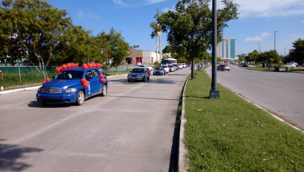 Con caravana protestan trabajadores de salud del Canseco y Jurisdicción sanitaria en Tampico