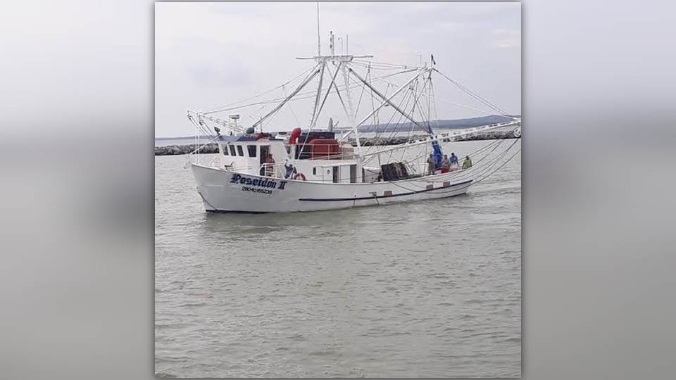 Se espera que hoy martes comiencen a zarpar barcos camaroneros; veda aún no concluye
