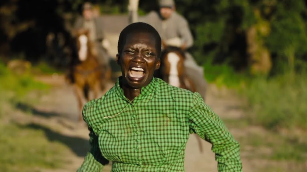 El nuevo thriller ‘Antebellum’ se centra en los horrores de la esclavitud