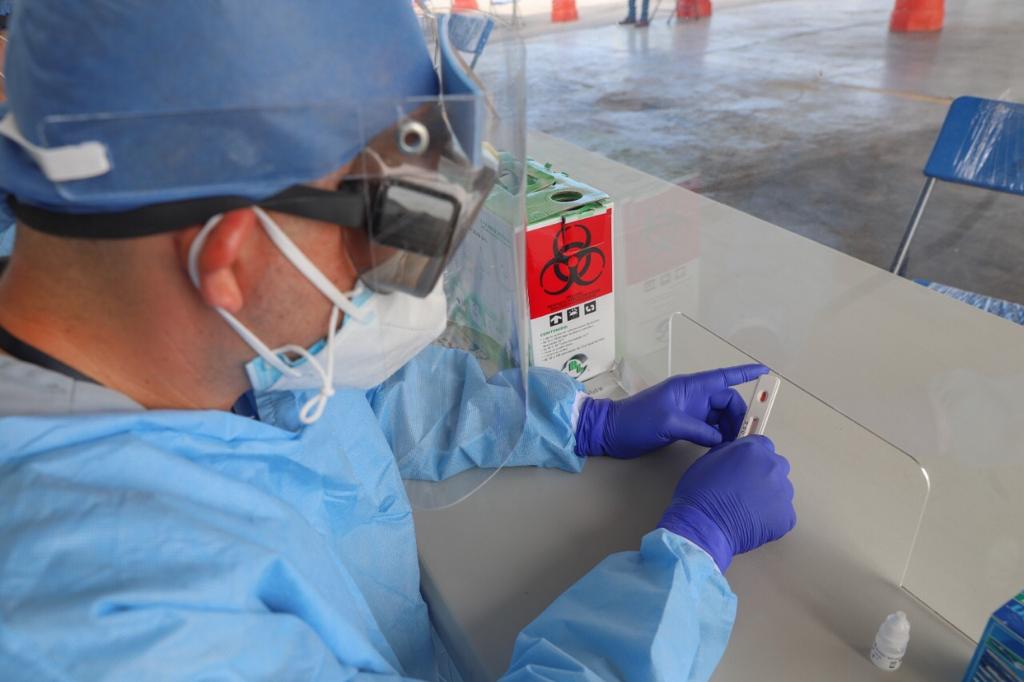 Aplican más de 580 pruebas rápidas de Covid-19 en Nuevo Laredo