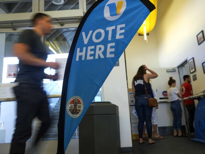 Corte de cable tira sistema de registro de votantes en EU