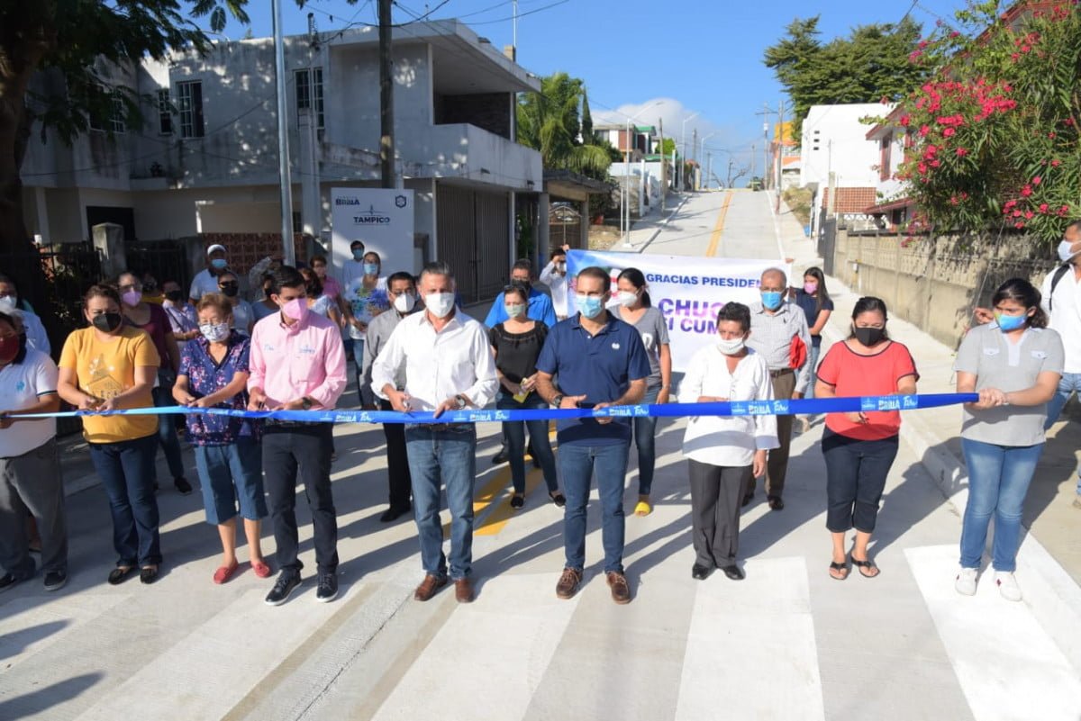 Inaugura Chucho Nader Nueva Obra de Pavimentación