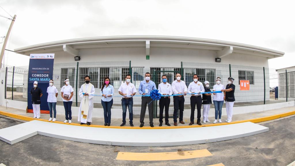 Inauguran Rivas y rotarios comedor en Blanca Navidad