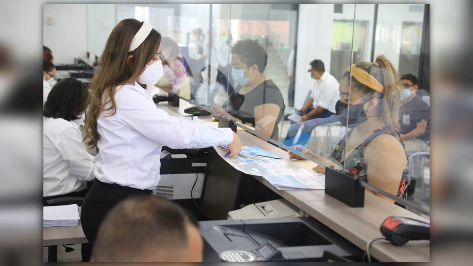 Entran en vigor descuentos en licencias de conducir y condonación de recargos en derechos vehiculares