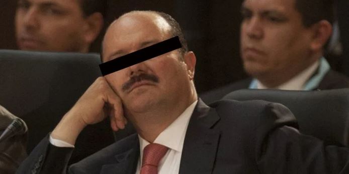 Reportan que César Duarte tenía en nómina secreta a 100 cercanos a EPN