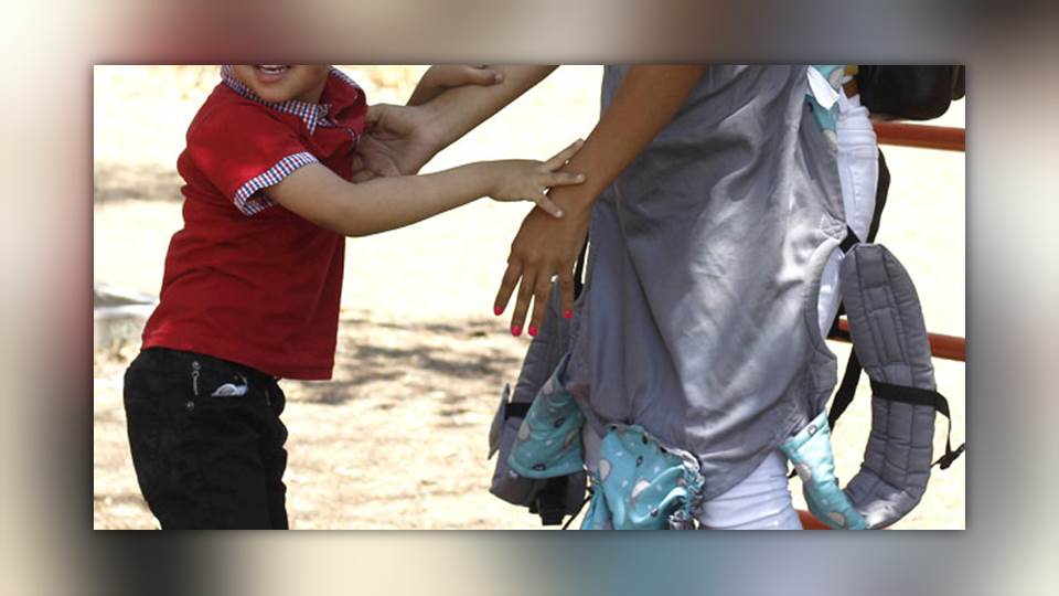 Hasta seis años de prisión a quien teniendo la custodia retenga y oculte menores