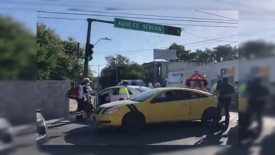 Chocan en Nuevo Laredo; ambos aseguraron tener luz verde
