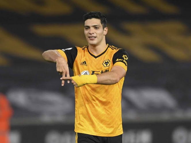 Raúl Jiménez pronto estará en casa