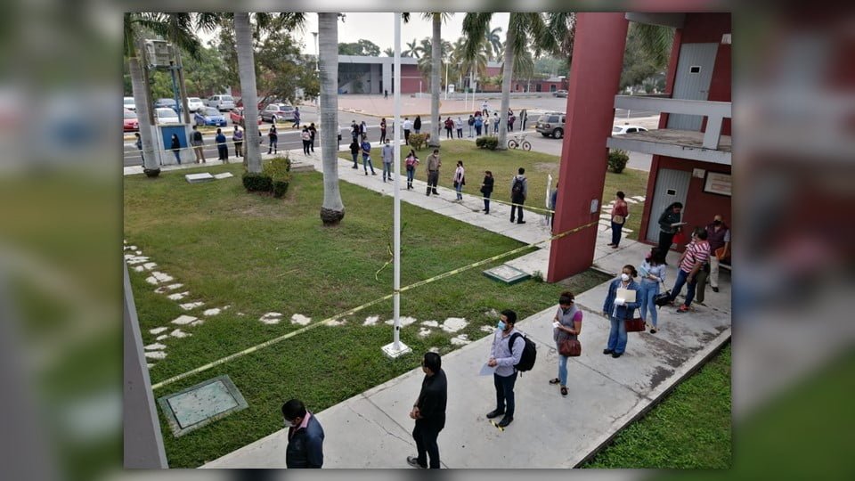 Presentan exámenes aspirantes a Supervisores/as Electorales y Capacitadores/as-Asistentes Electorales en Tamaulipas