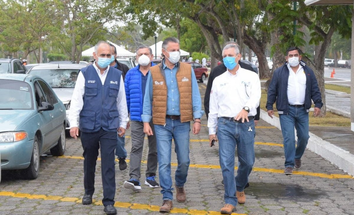 Encabeza Chucho Nader Jornada de Vacunación Drive Thru contra la Influenza