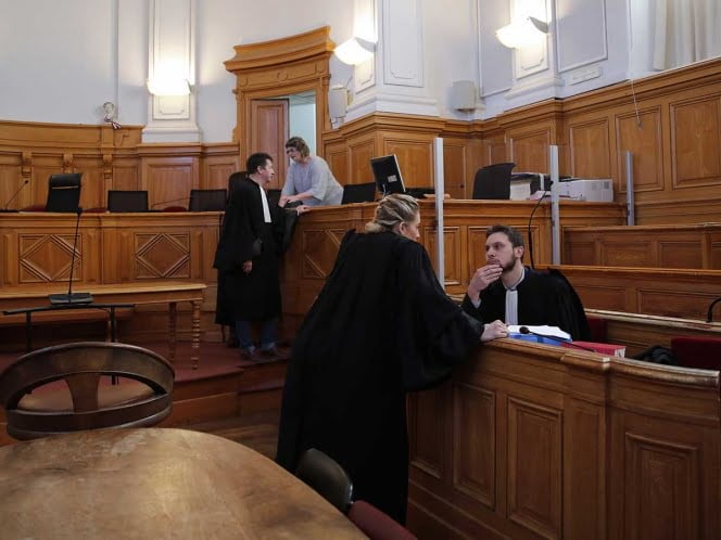 Planea Francia que edad de consentimiento sexual sea de 15 años