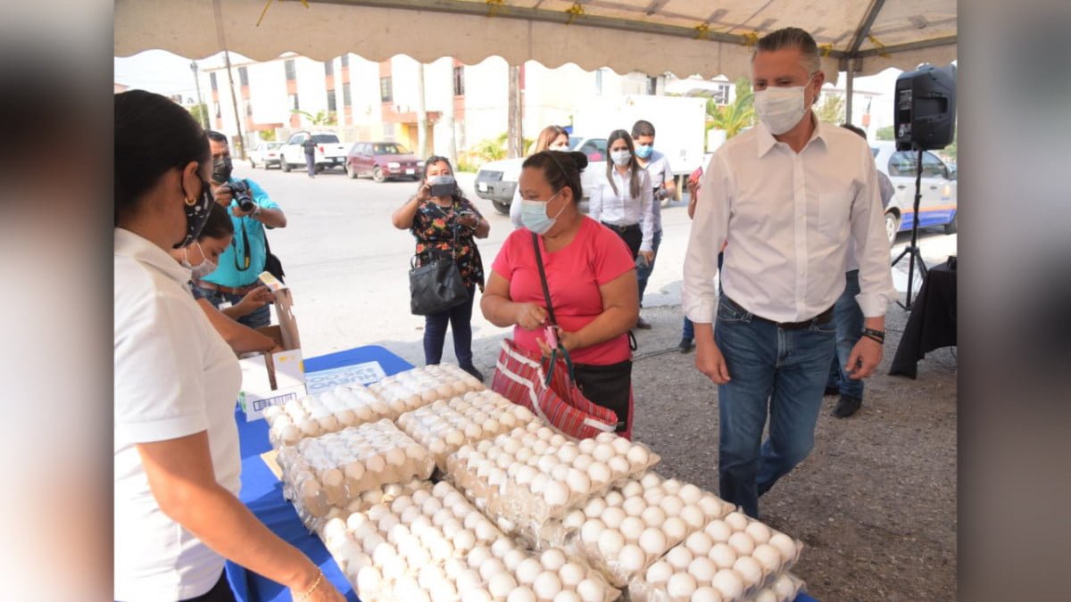 Amplía Chucho Nader jornadas de Venta de abarrotes a bajo costo