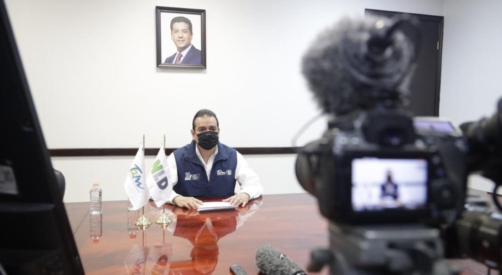Reconoce municipio de Nuevo Laredo a maestros con rifa de automóvil