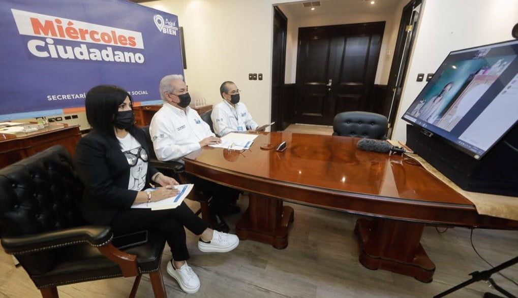 Atiende Arturo Sanmiguel peticiones de apoyo médico en ‘Miércoles Ciudadano’