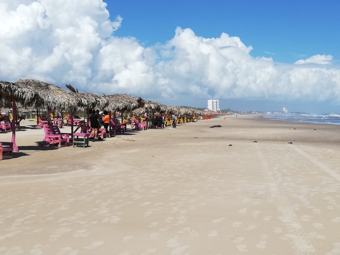 Piden a familias de la zona sur, darle «chance» a turistas para que disfruten de playa Miramar en Semana Santa