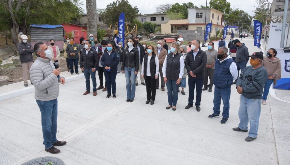 Inaugura Chucho Nader Otra Calle Pavimentada en la Morelos