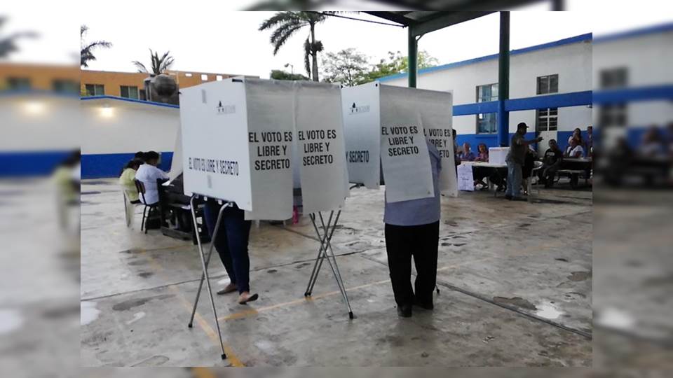 Podrán votar personas que tengan síntomas de COVID, por derecho