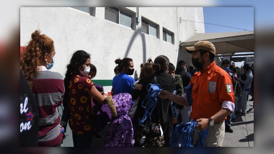 Migrantes cruzan a EU por Tamaulipas y en cuestión de horas los regresan a México por Chihuahua