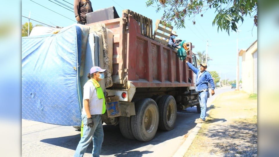 Lleva Municipio descacharre en sector oriente de la ciudad
