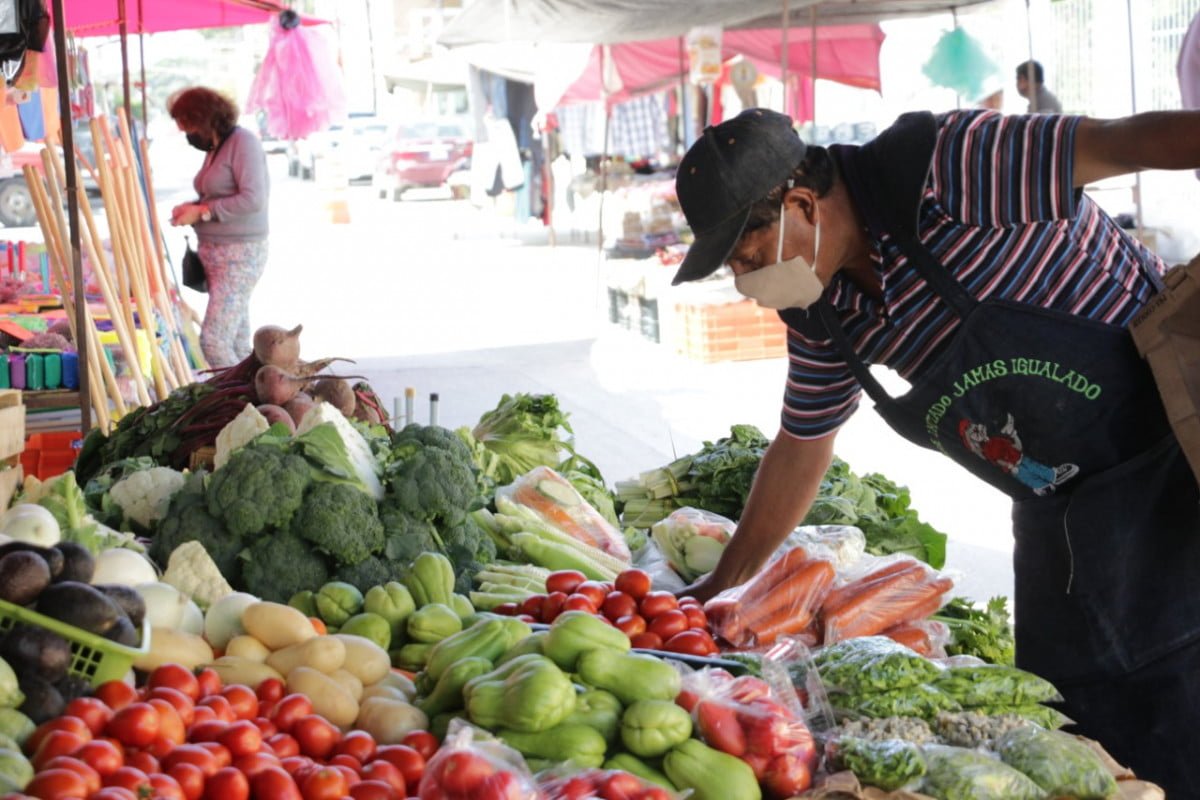 Sin repuntar las ventas en los mercados rodantes ; la pandemia les sigue cobrando factura