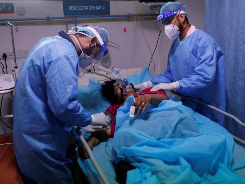 ‘Hongo negro’, la infección rara y mortal que afecta a pacientes covid en India