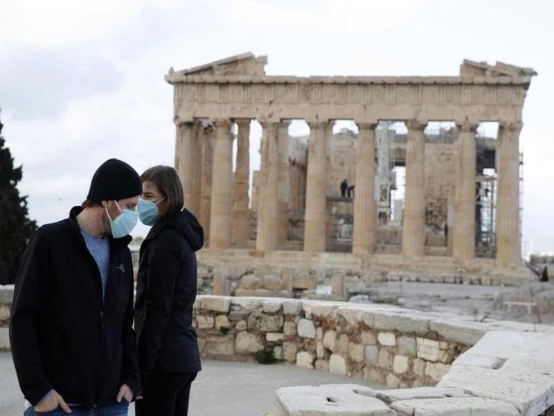 Grecia vuelve a recibir turistas y los estadounidenses pueden dejar de usar mascarilla
