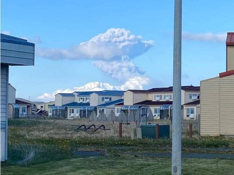 Alerta roja en Alaska por erupción del volcán Gran Sitkin