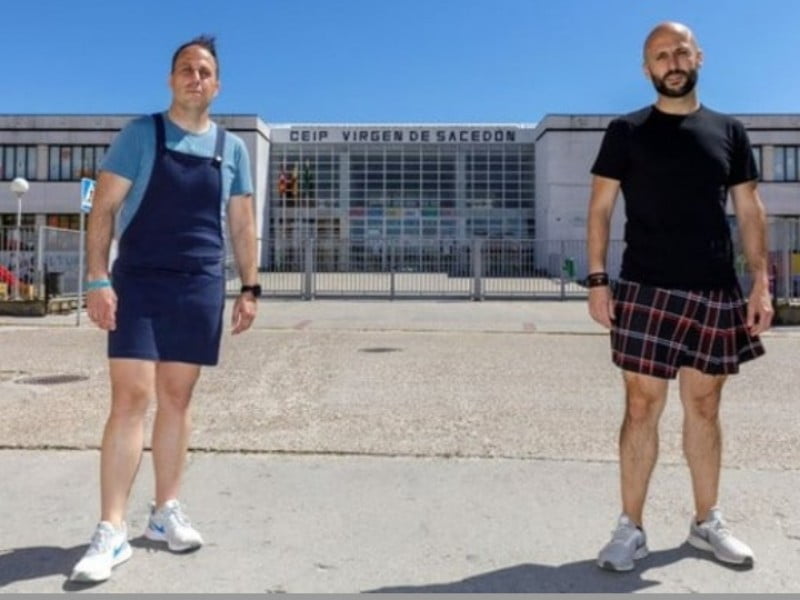 Profesores visten de falda para combatir la homofobia en sus alumnos