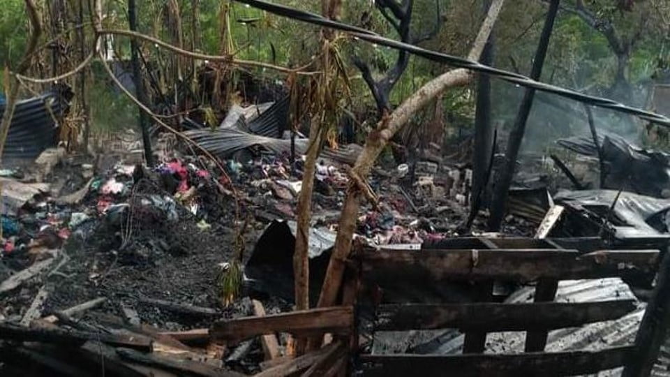 Por negarse a vivir con él, sujeto le prende fuego a vivienda de su ex novia.