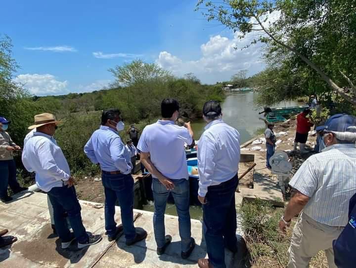 Firman convenio para reparar dique del estero El Camalote; se espera en junio inicie la obra