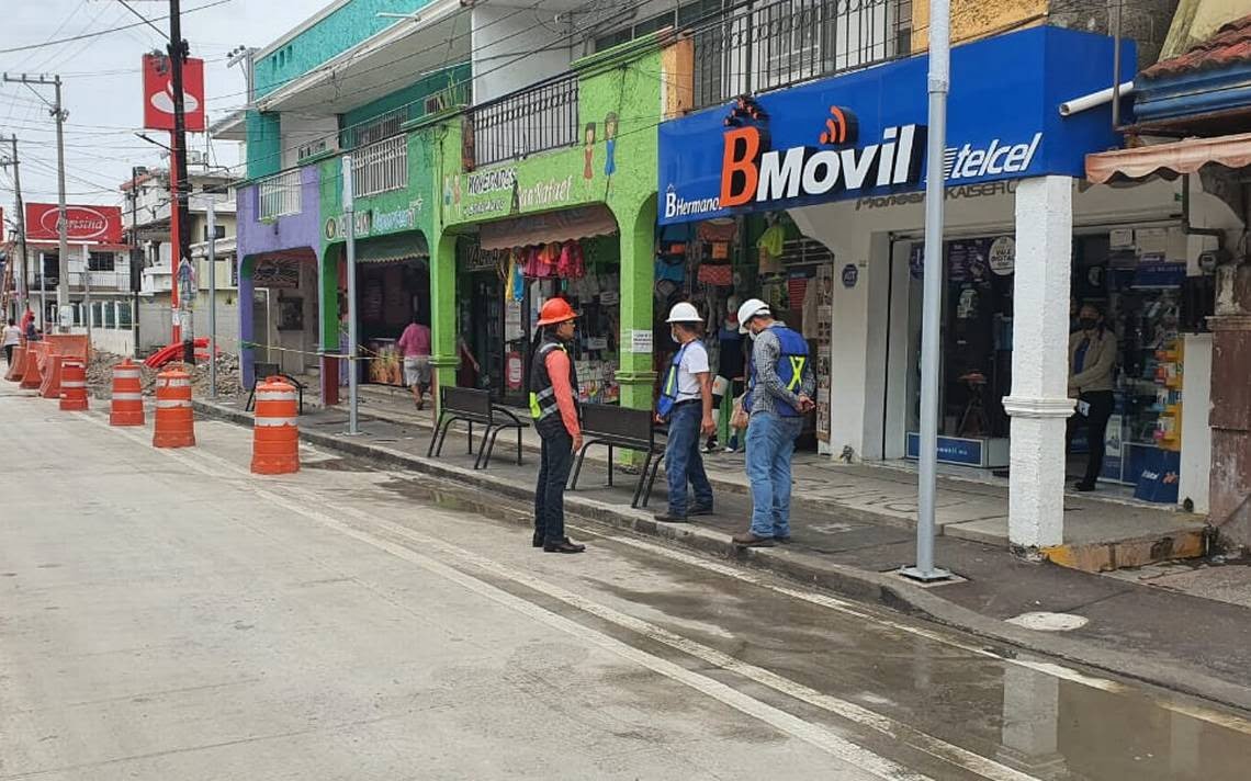 Urgen al gobierno del estado concluir obra en la calle Miguel Hidalgo en Altamira
