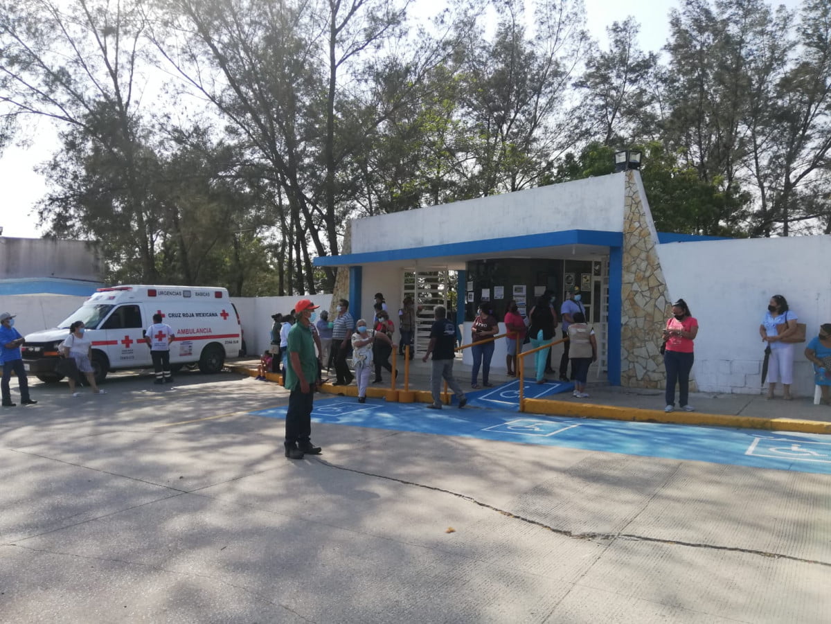 Les dan el día a obreros de la industria de Altamira para que se vacunen contra el Covid-19