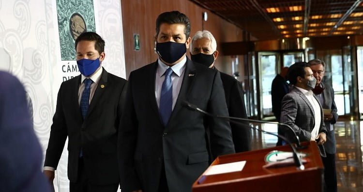 Solicita SCJN a FGR copia de orden de captura contra García Cabeza de Vaca