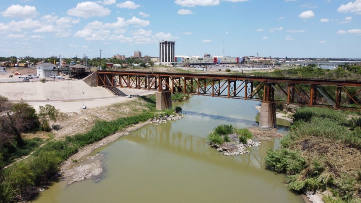 Baja nivel del Río Bravo, se debe a un ajuste