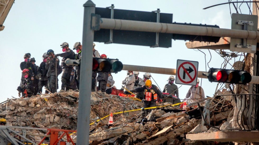Suben a 10 los muertos por derrumbe de edificio en Miami