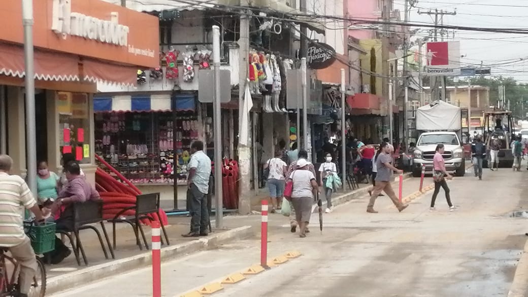 Destruirán banquetas mal construidas en zona centro de Altamira 