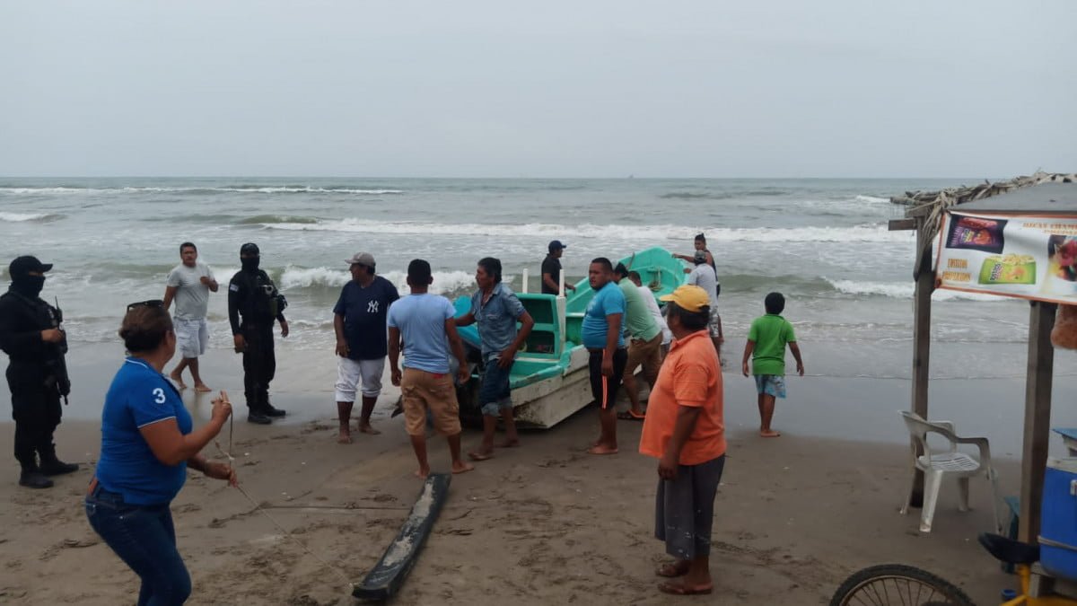Paseo de familia altamirense termina en tragedia, dos abuelitos mueren y buscan cuerpo de una menor