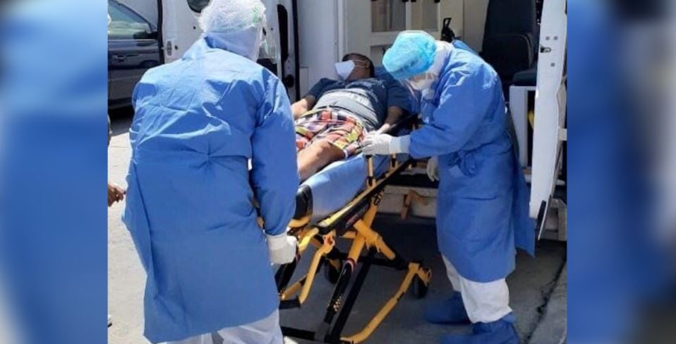 Incrementan traslados de enfermos COVID en Nuevo Laredo  