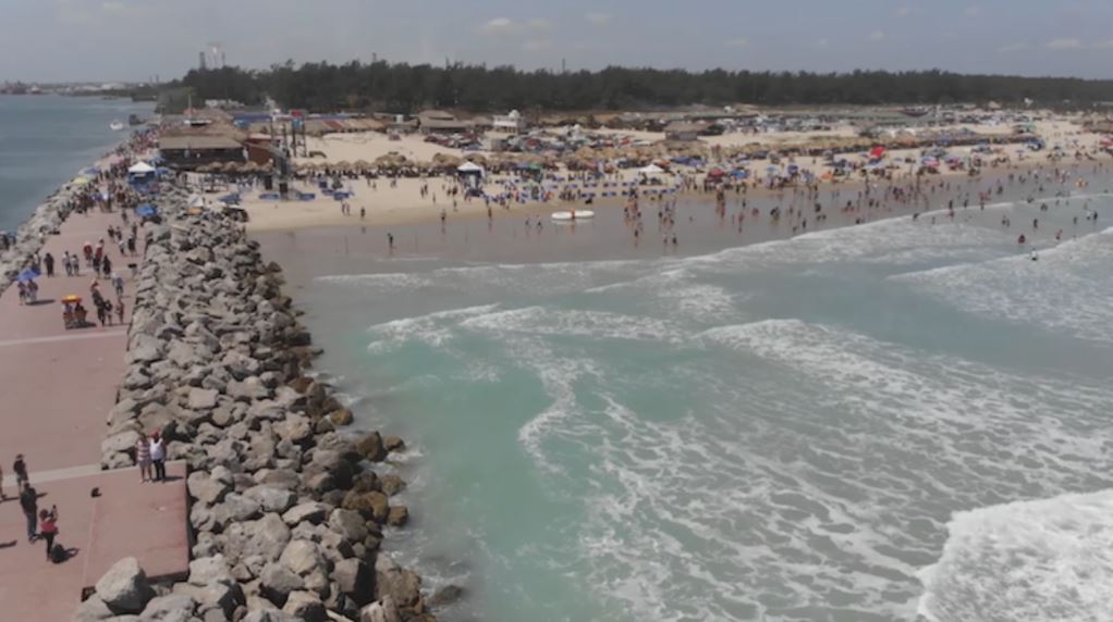 Abarrotan playas de Tamaulipas durante tercera ola de contagios 