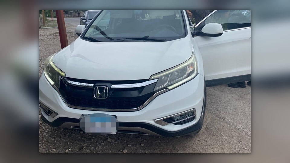 Recuperan camioneta robada en Ejido de Bustamante, hay un detenido