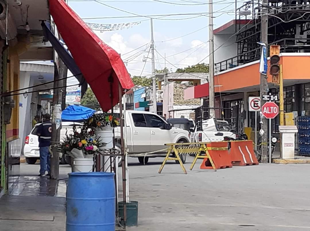 Cierran calles y mercado municipal de Xico por Covid-19