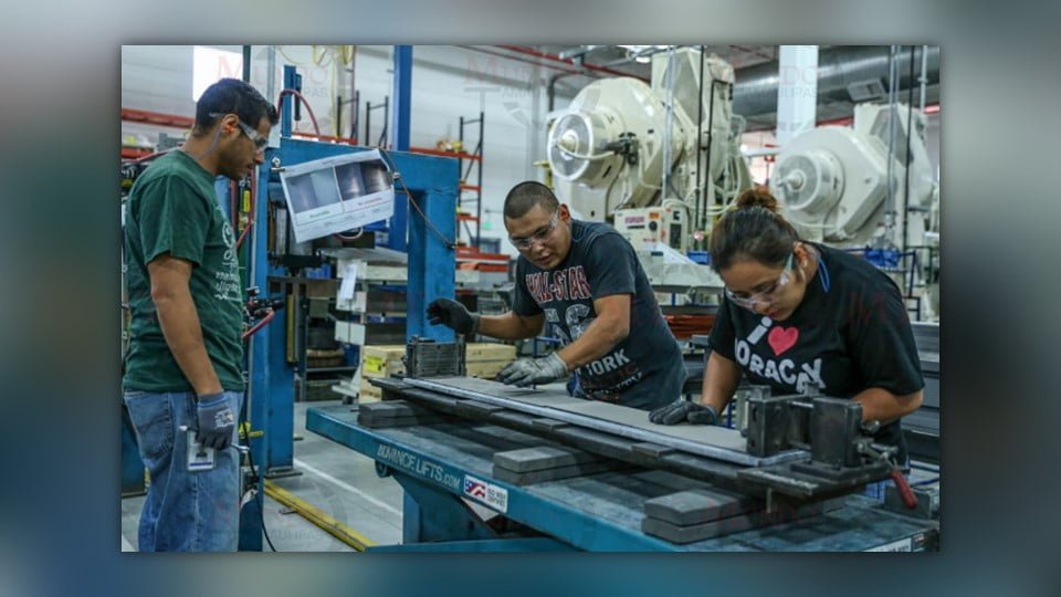Sindicato Nacional de Infraestructura pide trato humanista en fábricas de Nuevo Laredo