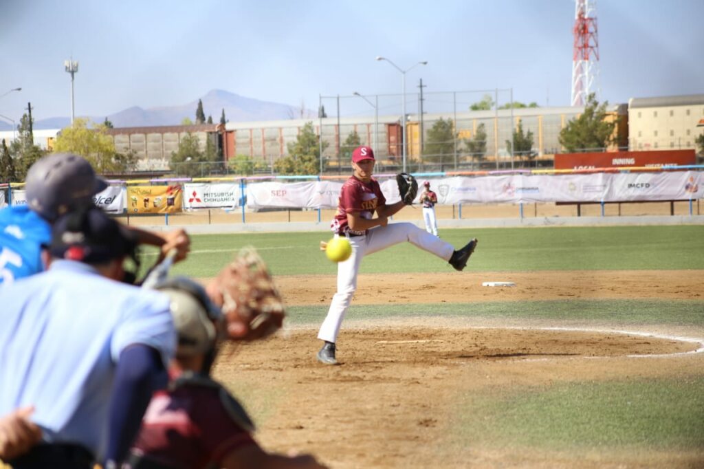 Ciudad Victoria lista para el campeonato estatal de softbol de 25 años y menores